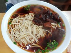 红烧牛肉面-牛味十足传统美食(凤凰西街店)