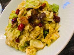 手撕卷心菜-螺丝找虾(总统府1912店)