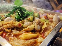 -后街佬·炭火鲜鱼杂(南城店)