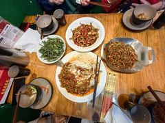 -堂瓦里·33年传统赣菜(第一街区店)