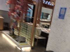 -三人行骨头王火锅(长寿店)