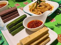 -令氏家外家周秦食府(高新店)