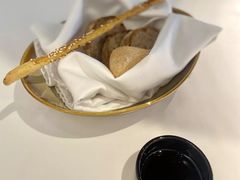 -Erman岩烧牛排(虹桥南丰城店)