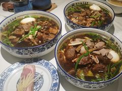 -镇南锅盖面馆(解放路店)