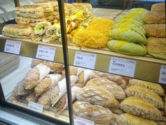 -BROAD面包路·欧式面包(龙湖时代C馆店)