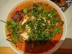 -青年路烩面馆(绿地世纪城店)