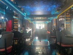 -屋有岛沉浸游戏旗舰店(中山公园店)