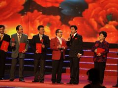 -南京奥林匹克体育中心-体育馆