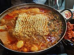 -MI WU FACTORY米屋美食工厂餐厅(绿地店)