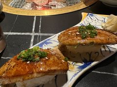 -山川小町·极番烧肉(新地假日广场店)