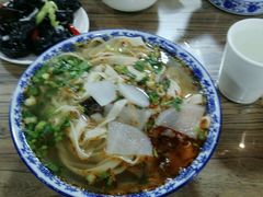 -陇上全荟兰州传统牛肉面(延吉路店)