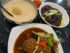 -桃园中华料理炸酱面(燕儿岛路店)