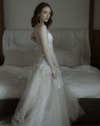 -Vera Wang婚纱礼服旗舰店