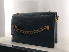 -CHARLES&KEITH(北京apm店)