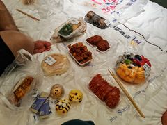 -胖东来生活广场(健康路店)