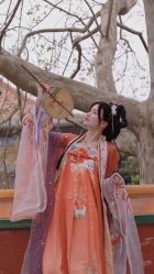 -租旗袍租礼服馆