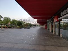 -新田360广场(上海华侨城店)