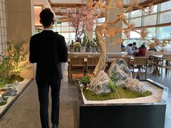 -蜜桃餐厅·伴山(湖滨商业街店)