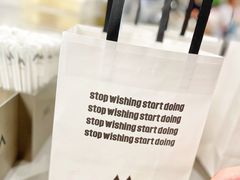 -M Stand(宁波万象城店)
