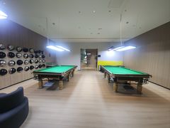 -涨巢·潮玩水疗局