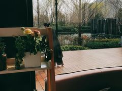 -窗外西餐厅(普罗理想国店)