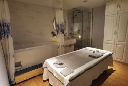-东英经典SKIN&SPA