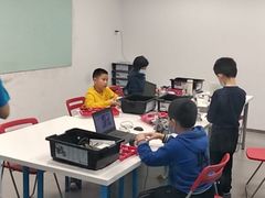 -乐博乐博少儿编程·乐高机器人编程·信息学竞赛(天虹校区)