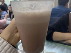 朱古力鲜奶-义顺牛奶公司