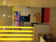 门面-尊宝比萨(南田店)