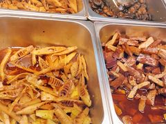 -老鼎万春卤菜(五代传承创始老店)