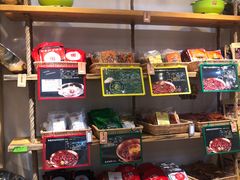 零售区-锅圈食汇火锅烧烤食材超市(凤城六路店)