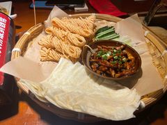 -魏铭鱼头捞饭(晋阳路店)