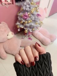 -Pink You美甲美睫纹绣定制中心