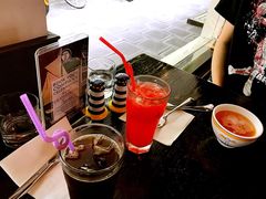 法国昂司谷苹果气泡酒、红果柠檬汁、冰美式-La Creperie法餐厅(桃江路店)
