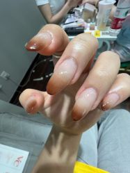 -晨·艺美甲美睫