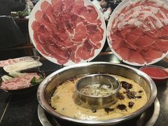 -邓莽子老火锅(中兴路总店)