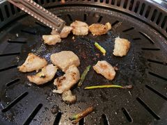 松版肉-意成料理