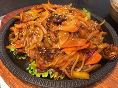 -臻牛烤肉