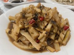 -天乐农家鱼头王(天目湖店)