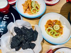-山城外·非遗酸菜鱼(蜀都万达店)