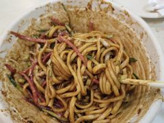 -黑八私房老北京炸酱面