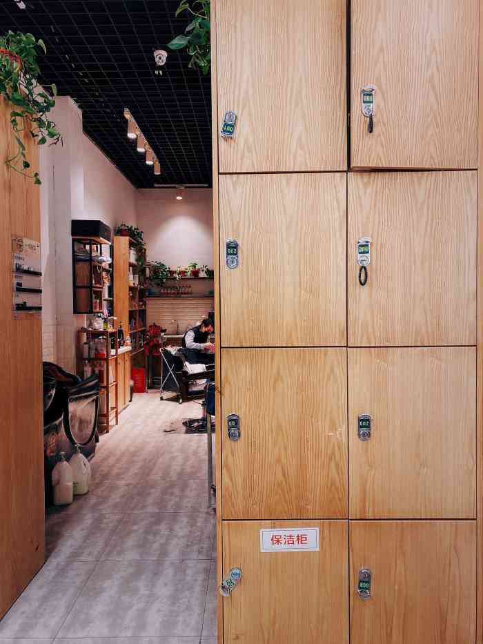 一木造型(每周一休息店)-"【项目】剪发朋友推荐的理发店.(店面不.