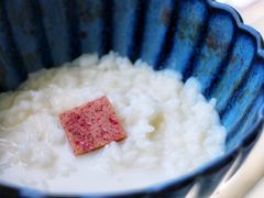 -同济大学本部学苑饮食广场