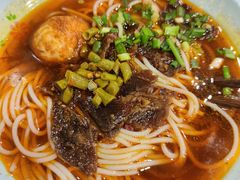 麻辣牛肉粉-进哥湖南津市牛肉粉店(下沙店)