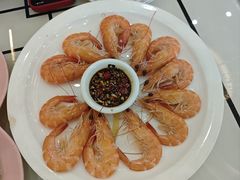 -覃记海鲜美食餐厅