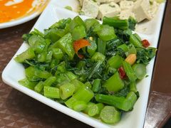 -杨记清芳牛肉拉面(宝龙广场店)