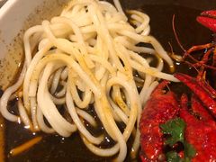 -龙巢盱眙龙虾·牛蛙·烧烤宵夜(八卦岭店)