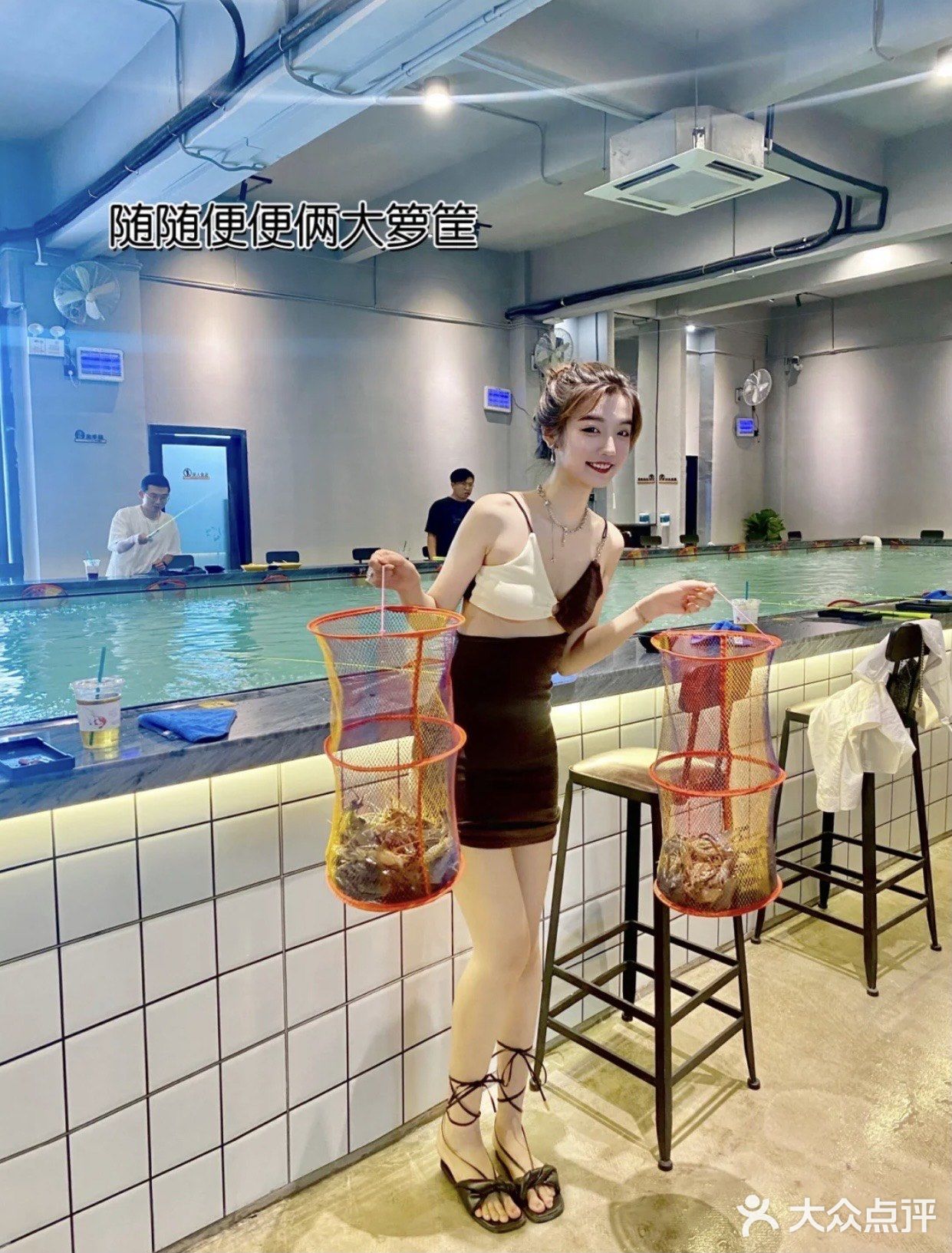 东莞探店｜新手同时钓上2⃣️只虾🦐！！好容易呀