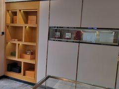 -沐渔二手奢侈品黄金手表包包回收·中古店(广州塔店)