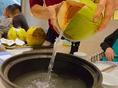 -东椰·海南椰子鸡火锅(朝阳门店)